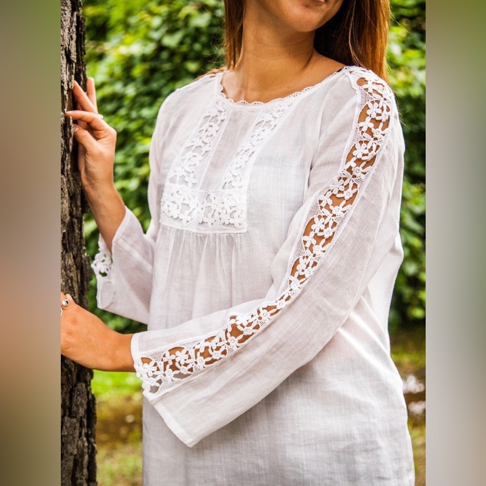 White Lace Trim Blouse